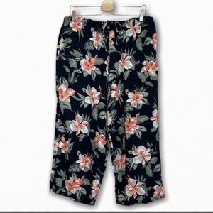 Island Traders Hawaii Black/Pink Floral Cropped Hawaiian Tropical Pants …